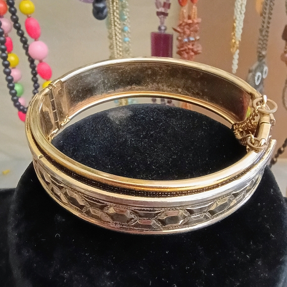 Gold Tone Bangle Bracelet W Security Chain - Picture 1 of 3